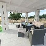 בית נופש Casa Loredana פוטיניאנו