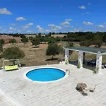 Casa Loredana פוטיניאנו